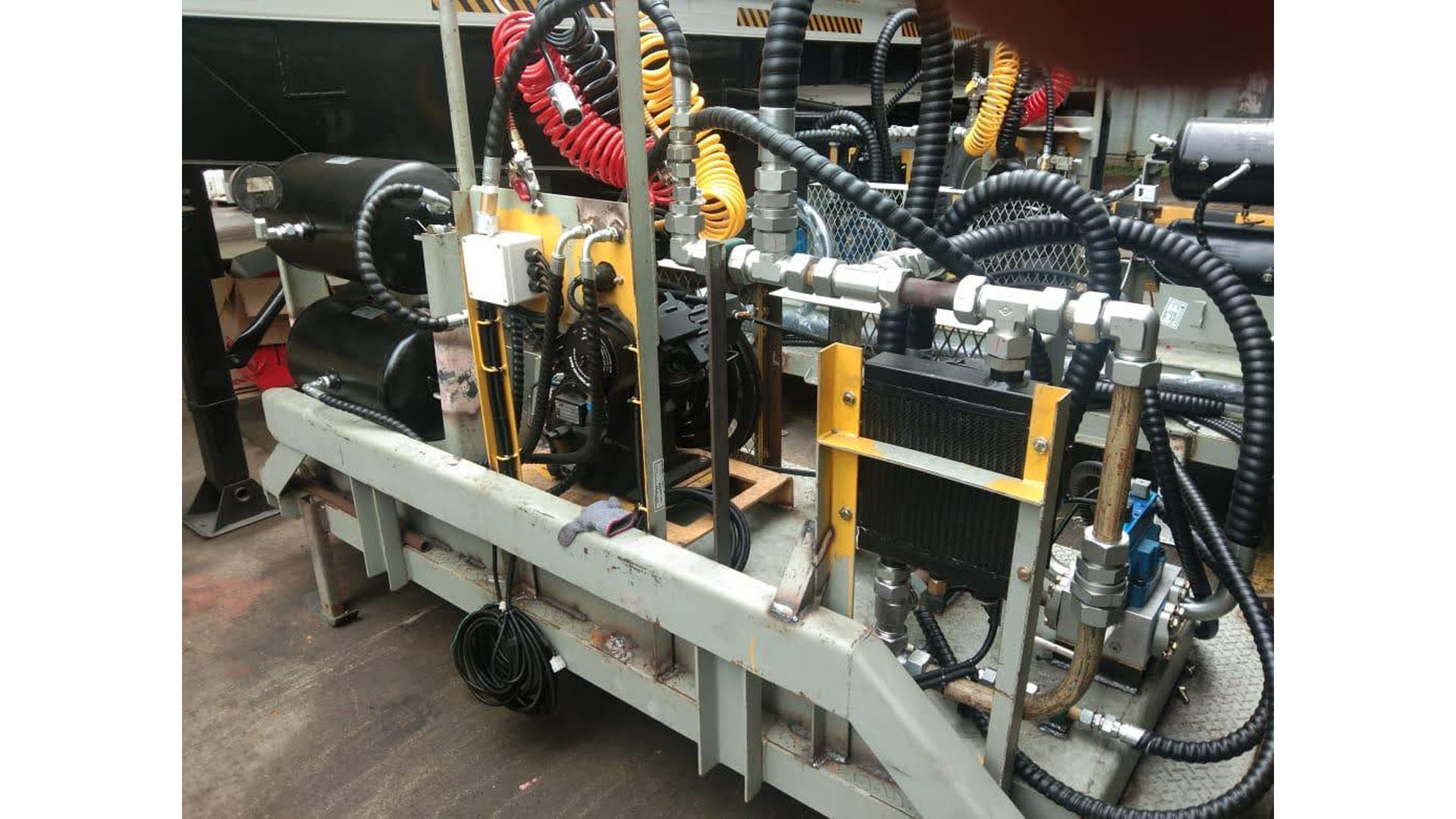 Sparepart Mesin hydraulik